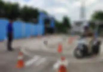 Ujian Praktik SIM Baru di Bekasi Ada Dua Kali Kesempatan Dalam Sehari, Pemohon SIM Tenang
