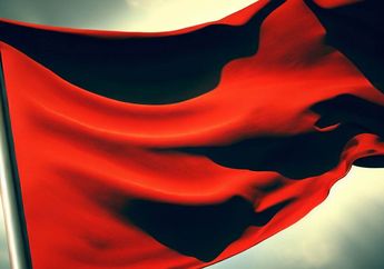 10 Arti Mimpi Bendera Merah Menurut Primbon Jawa, Tanda Hal Buruk Akan Terjadi pada Orang Terdekat