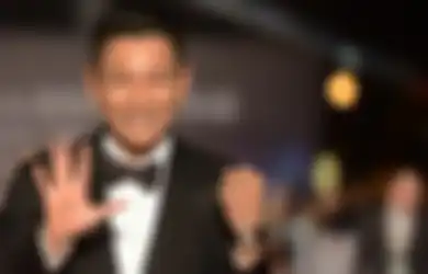 22 Tahun Tak Terekspos, Rupanya Aktor Laga Holywood ini Miliki Anak Angkat Asal Salatiga-Jawa Tengah