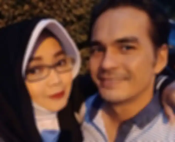 Rina Gunawan dan Tedy Syah