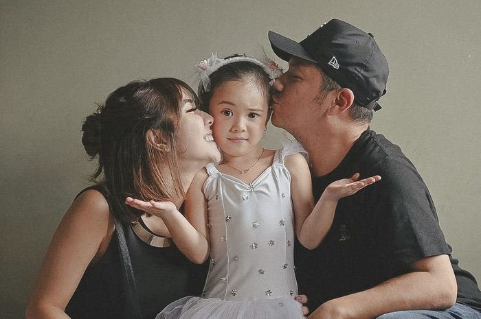 Gisella Anastasia, Gempita Nora Marten, dan Gading Marten.