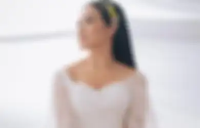 Vidio Klip Lagu Dunia Tipu-tipu Milik Yura Yunita Bikin Netizen dan Seleb Indo Mewek