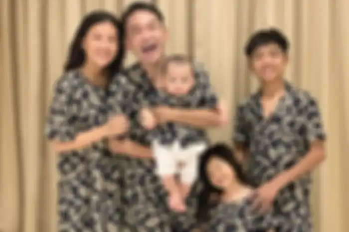 Keluarga Ruben Onsu dan Sarwendah