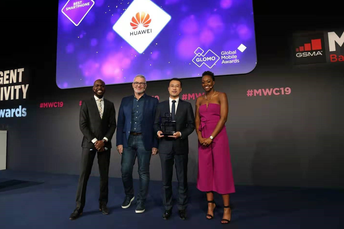 Hape Huawei Menjadi Hape Terbaik di MWC 2019