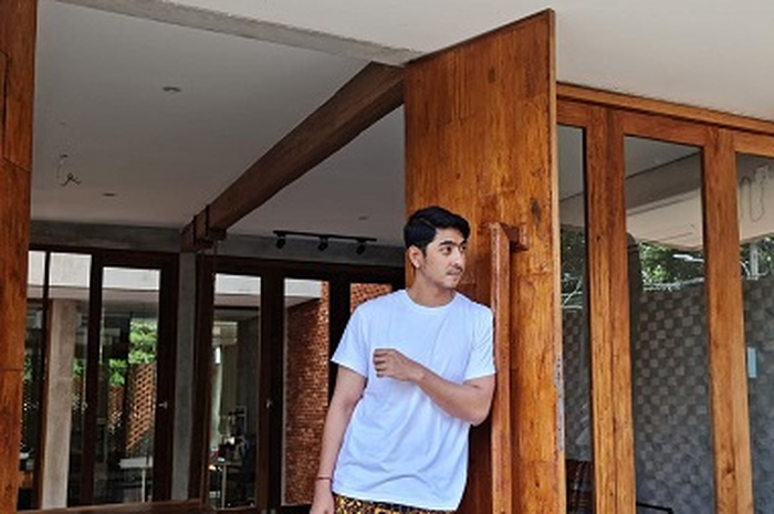 Arya Saloka