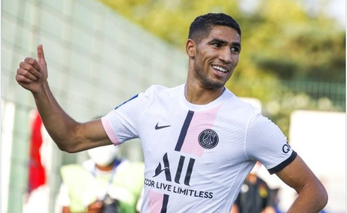 Bek sayap kanan Paris Saint-Germain, Achraf Hakimi.