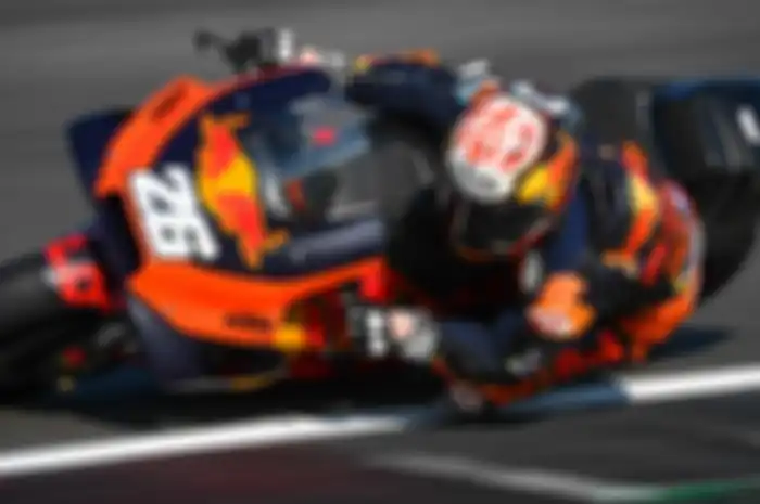 Dani Pedrosa aksinya di atas motor MotoGP bikin kangen. Gak penasaran lihat aksi Dani Pedrosa di atas motor MotoGP KTM RC16 di tes MotoGP 2019 Misano pekan lalu.