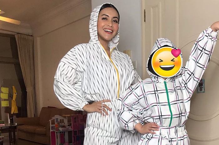 Denada bersama Shakira Aurum atau Aisha