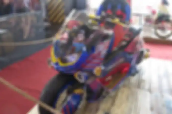 Yamaha NMAX lowrider Barca di Suryanation Motorland Bali.