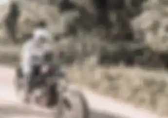 Gokil! Disela-sela Kesibukannya Jadi Artis, Ananda Omesh Sering Keliling Indonesia Naik Motor Bro!