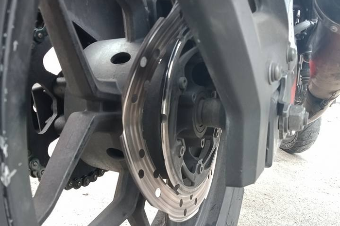 Cakram Rem Pulsar 200NS 'Sobek'