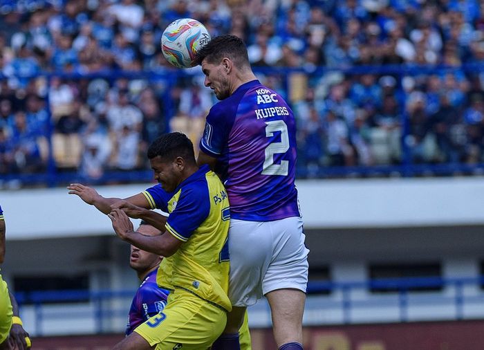 Duel Persib Bandung kontra Barito Putera pada pekan kedelapan Liga 1 2023/2024.