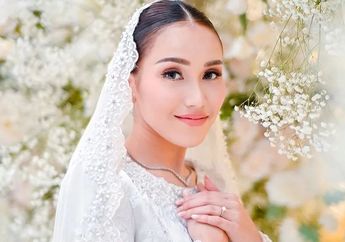 Kocaknya Ayu Ting Ting Ngibulin Ibu Penjual, Ngaku Jadi Selebgram Bernama Juliana Dewi, Netizen: Ngakak!