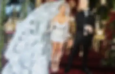 Kourtney Kardashian dan Travis Barker Merayakan Pernikahan di Italia