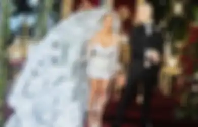 Kourtney Kardashian dan Travis Barker Merayakan Pernikahan di Italia