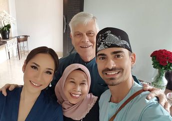 Innalillahi wa Innaillaihi Rojiun, Anaknya Baru Menginjak Umur 40 Tahun Sebelum Meninggal Dunia, Doa dan Harapan Ibunda Ashraf Sinclair Mendadak Jadi Sorotan!