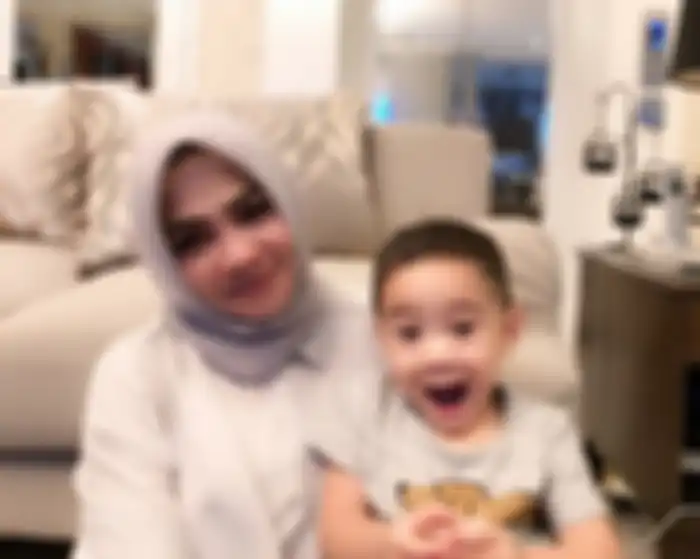 Rieta Amalia dan Rafathar