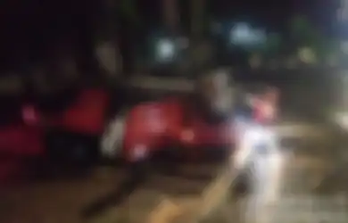 Foto Mini Cooper Terbalik di Kelapa Gading Disebarkan, Warga Sampai Ngilu Lihat Kondisi Sopirnya