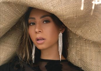 Bikin Ngiler, Jennifer Bachdim Pamer Segelas Matcha yang Instagramable, Apa Aja Sih Manfaat Minuman Asal Teh Hijau Ini?