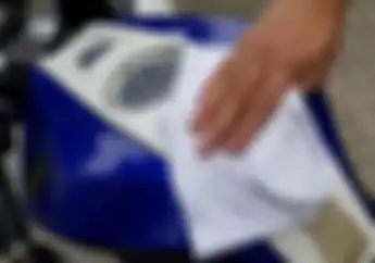 Sakti.. Odol Bisa Jadi Obat Anti Lecet di Bodi Motor Kalian
