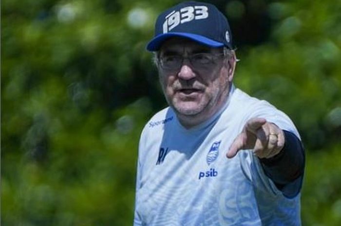 Mantan pelatih Persib Bandung, Robert Rene Alberts.