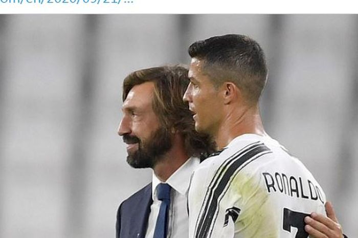 Pelatih Juventus, Andrea Pirlo, merangkul Cristiano Ronaldo.