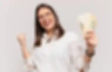 Awal Bulan Jaga Finansial, Ini 3 Zodiak yang Pintar Menabung
