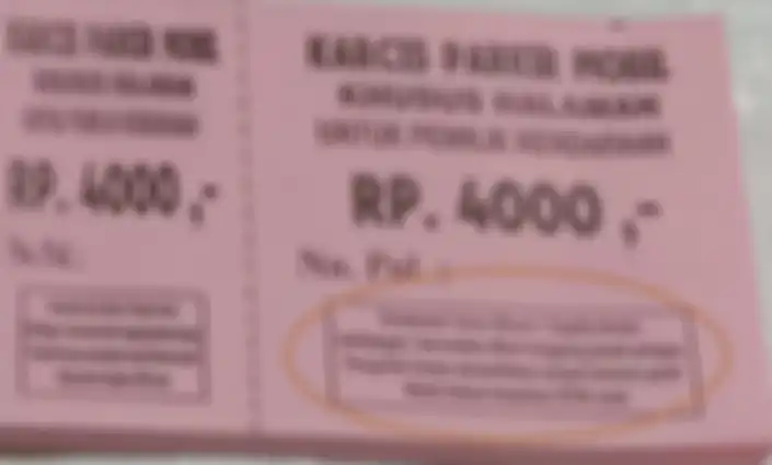 Ilustrasi aturan yang tertera di karcis parkir telah melanggar UU No 8 Tahun 1999 tentang Perlindungan Konsumen.