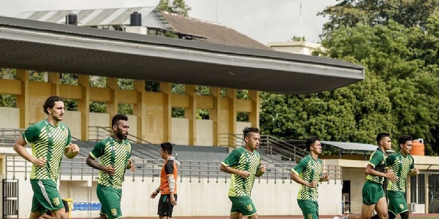 Satu Pemain Naturalisasi Ikut Latihan Persebaya, Resmi Bergabung?