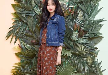 7 Inspirasi Gaya Kim So Hyun yang Cocok Dipakai untuk ke Kampus