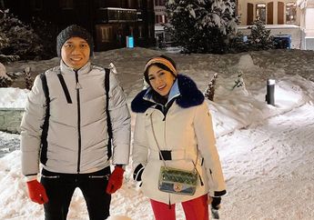 Liburan Mewah ke Luar Negeri, Menantu Cantik SBY Aliya Rajasa Tampil Pangling Pakai Topi Ala Gadis Eropa