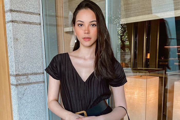 Jumpsuit ala Alyssa Daguise