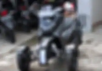 Bikin Melongo, Yamaha NMAX Anti Jatuh  dan Gak Perlu Standar Tengah