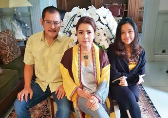 Hidup Ala Sosialita Sejak Jadi Mantu Keluarga Cendana, Rumah Artis Mayangsari Ini Bikin Salfok Gegara Hiasan Patung Macan Tutul hingga Gading Gajah yang Dipajang di Ruang Makan!