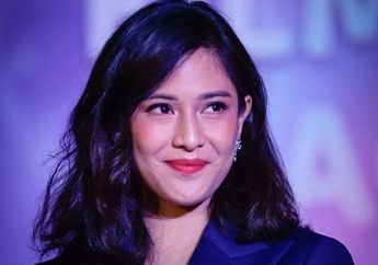 Penampilan Memikat Dian Sastrowardoyo saat Jadi Juri International Film Festival Macau 2019