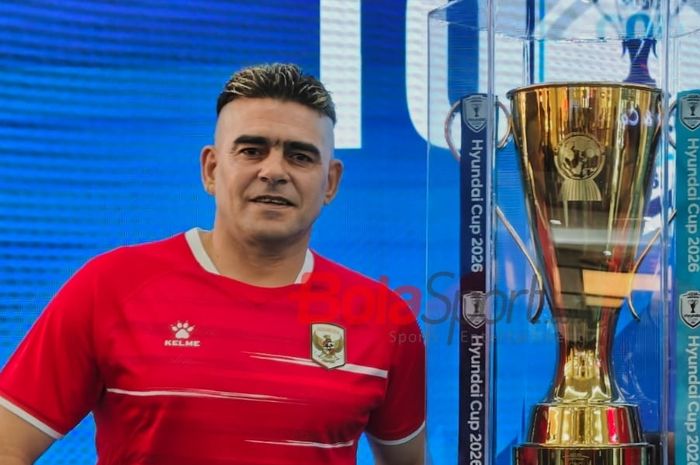 Legenda hidup Timnas Indonesia, Christian Gonzalez mengaku sedih karena Ricky Kambuaya tidak masuk dalam skuad Garuda yang akan tampil di Kejuaraan AFC 2026.