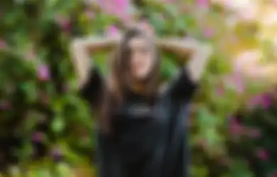 Kece Abis, 5 OOTD Hangout ala Yasmin Safira Bisa Dicontek, Lho!