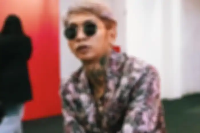 Young Lex dituding jiplak konsep video musik Lay EXO
