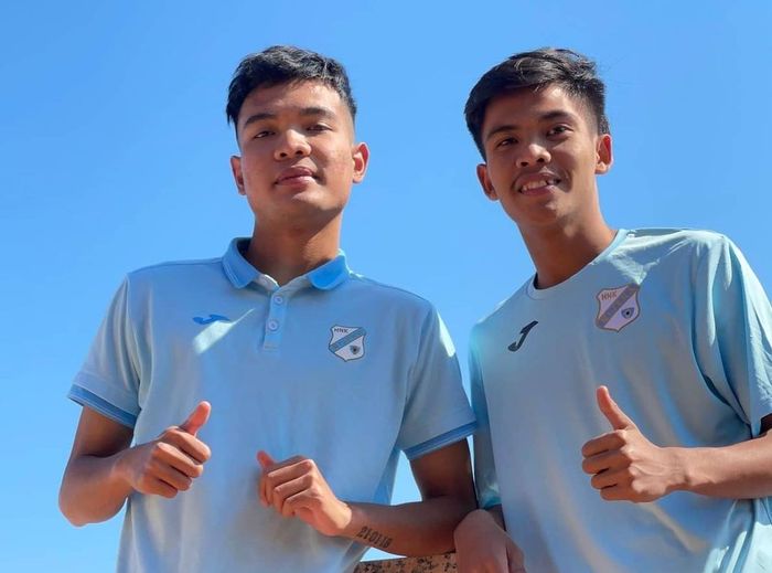 Dua pemain Indonesia, Brylian Aldama dan David Maulana, dalam balutan seragam HNK Rijeka. 