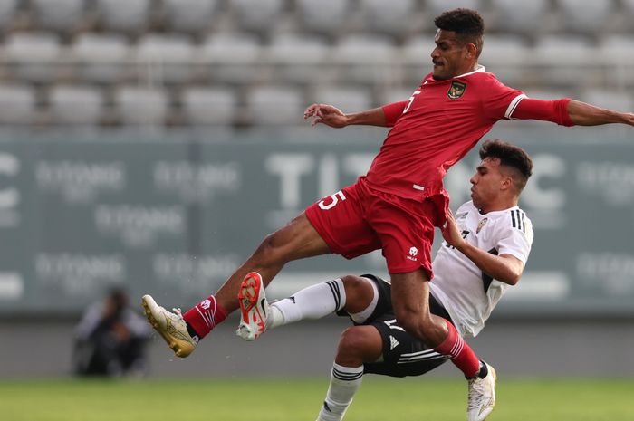 Ricky Kambuaya saat membela timnas Indonesia vs Libya di Turki, Selasa (2/1/2024).