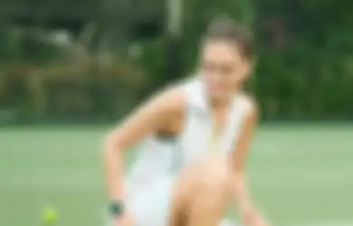 Diisukan Pacaran, Luna Maya Semringah Terima Buket Bunga dari Maxime Bouttier Usai Menang Lagi-lagi Tenis
