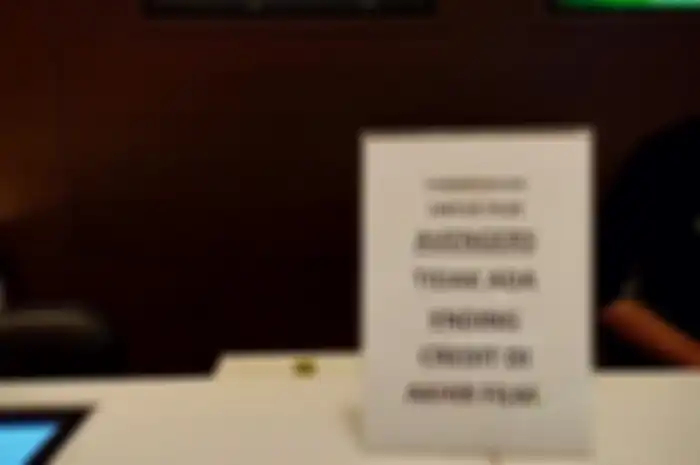 Pemberitahuan di bioskop kalau nggak ada after-credit scene di Avengers; Endgame.