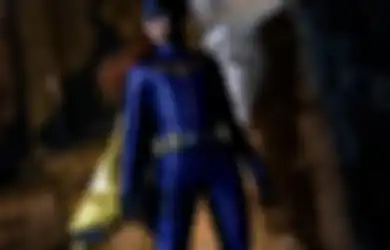 Bintang Batgirl Leslie Grace Bocorin Kabar Syutingnya Hampir Selesai