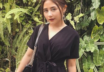 Miliki Kebiasaan Aneh, Prilly Latuconsina Suka Bagi-Bagi Bunga Saat Bete!
