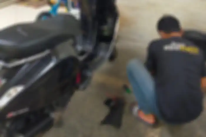 Wuih Bengkel Vespa Modern Ini Terima Servis Panggilan ke Rumah, Segini Biayanya