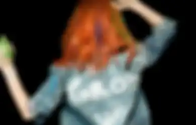 Wah Kenapa Nih? Paramore Ganti Cover Album Self-titled di Semua Platform!
