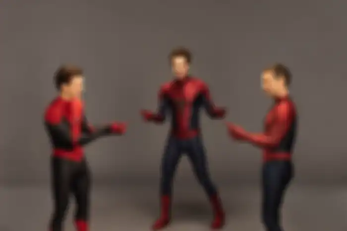 Tobey Maguire, Andrew Garfield, dan Tom Holland tiru meme Spider-Man saling tunjuk dalam rilis digital No Way Home.