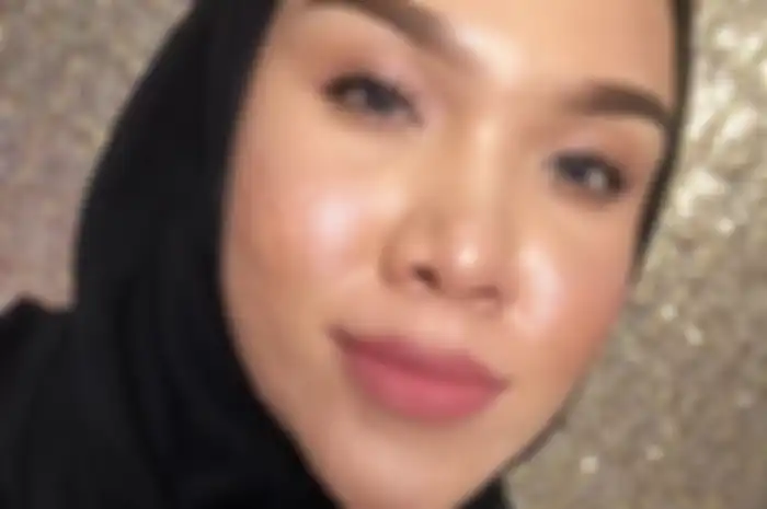 Makeup simpel buat bukber untuk kulit berjerawat