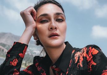 Salah Sebut Nama NCT 127 hingga Jabat Tangan Member dengan Gaya Centil, Luna Maya Dihujat Fans K-Pop