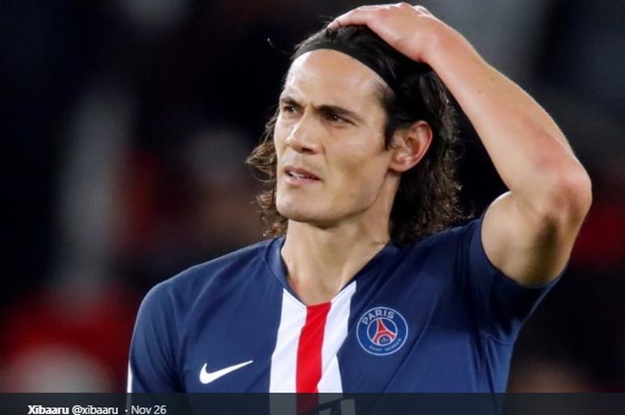 Penyerang asal Uruguay, Edinson Cavani, dirumorkan akan meninggalkan Paris Saint-Germain ketika bursa transfer musim panas resmi dibuka.